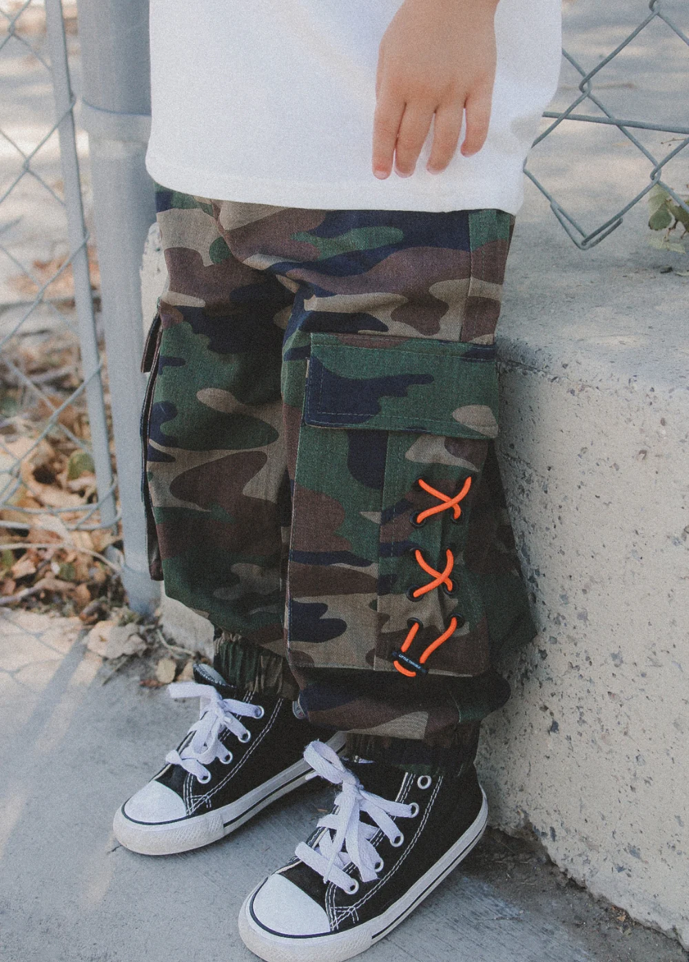 Baggy Camo Cargos - Image 3