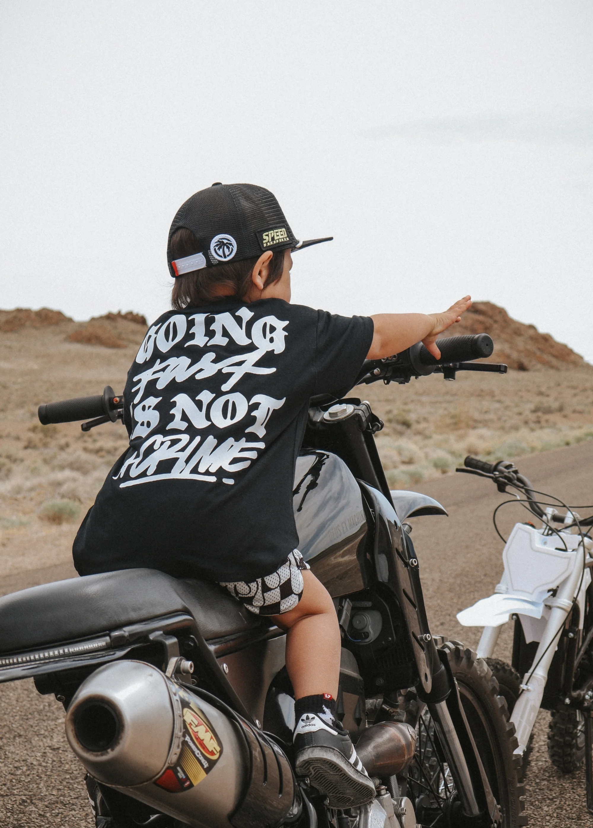 Going Fast Black T-Shirt - Image 10