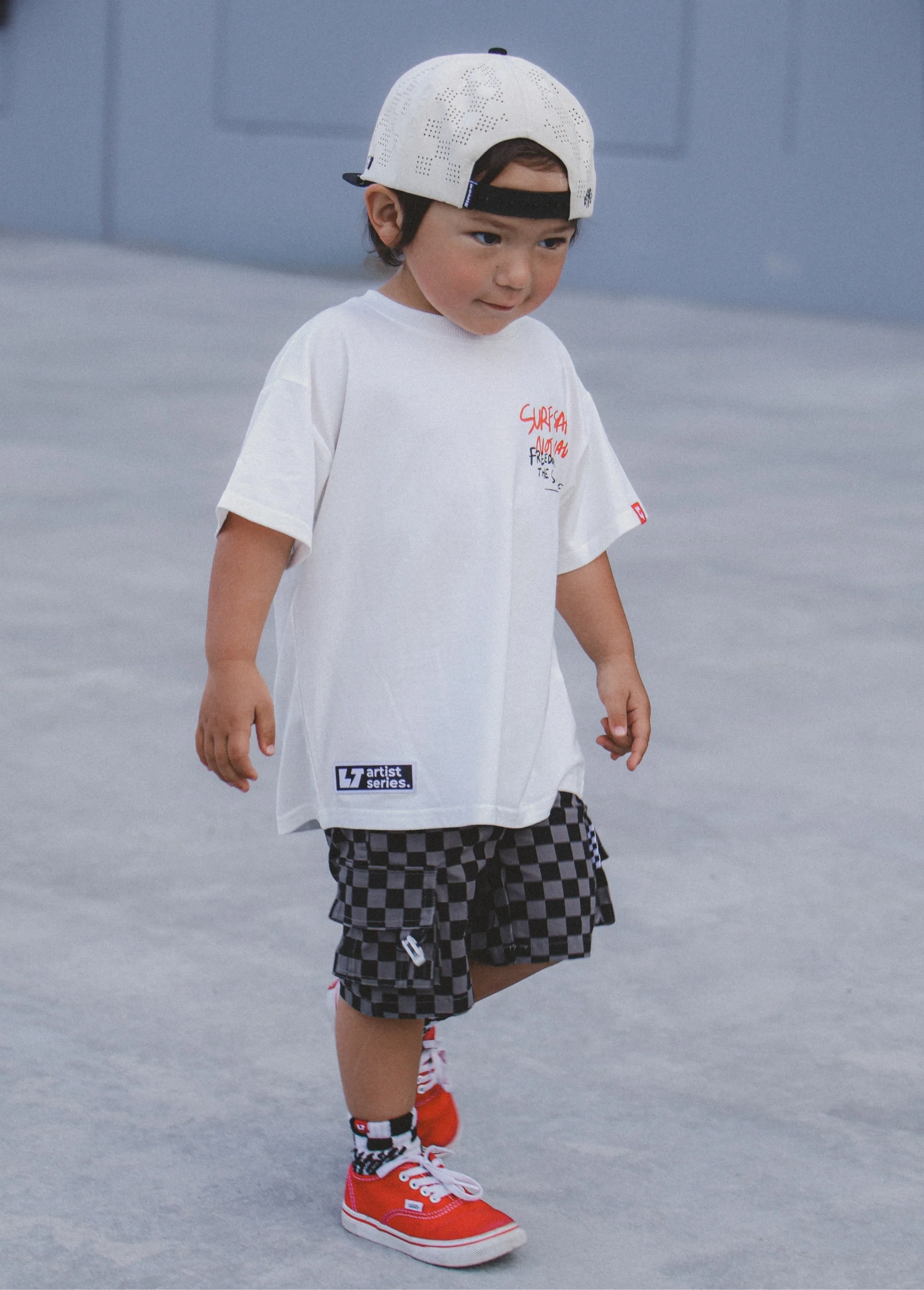 Grey Checker Cargo Shorts - Image 8