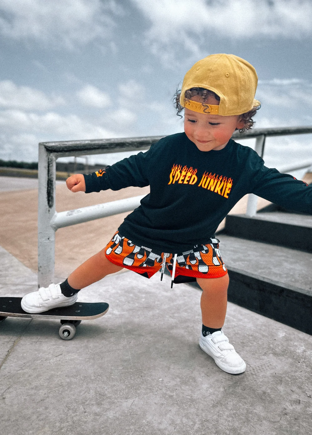 Heater Flame Shorts Checkers - Image 3