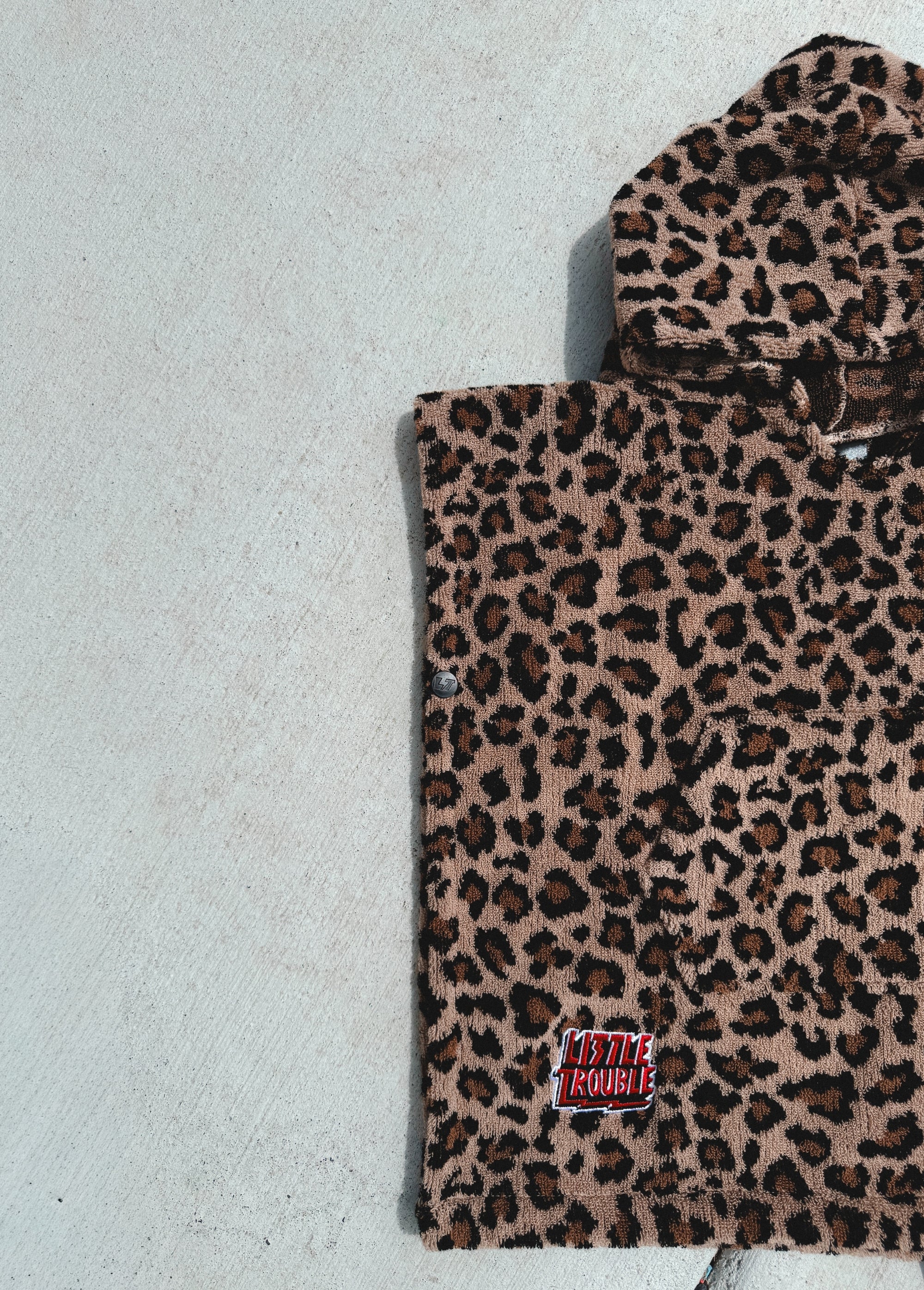 Leopard Poncho Towel - Image 3