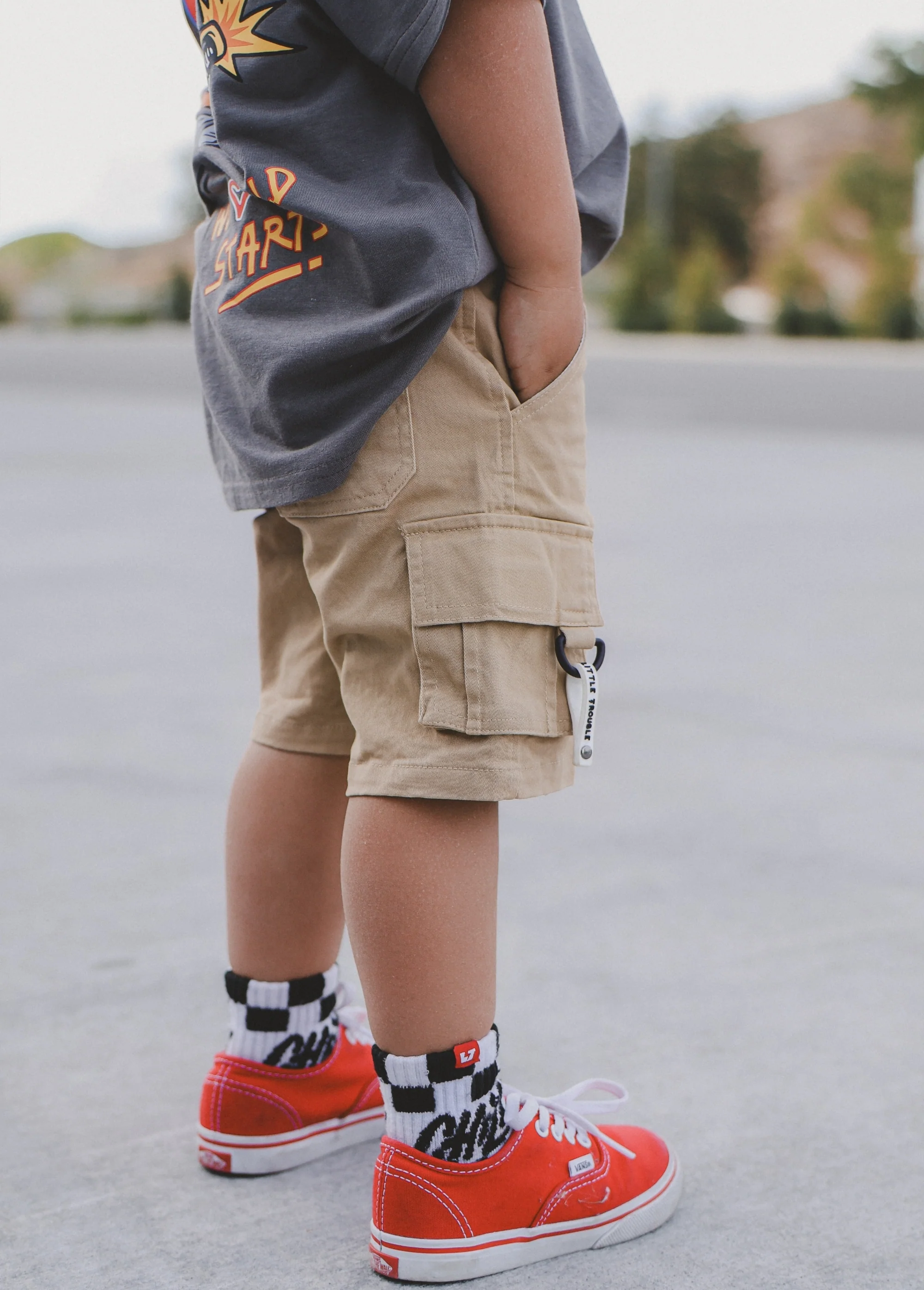 Light Khaki Cargo Shorts - Image 7