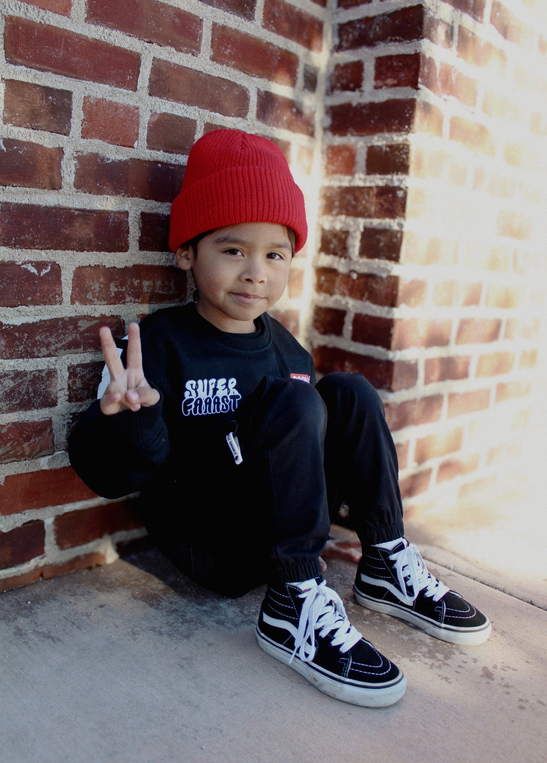 Too Fast Crewneck Black - Image 10